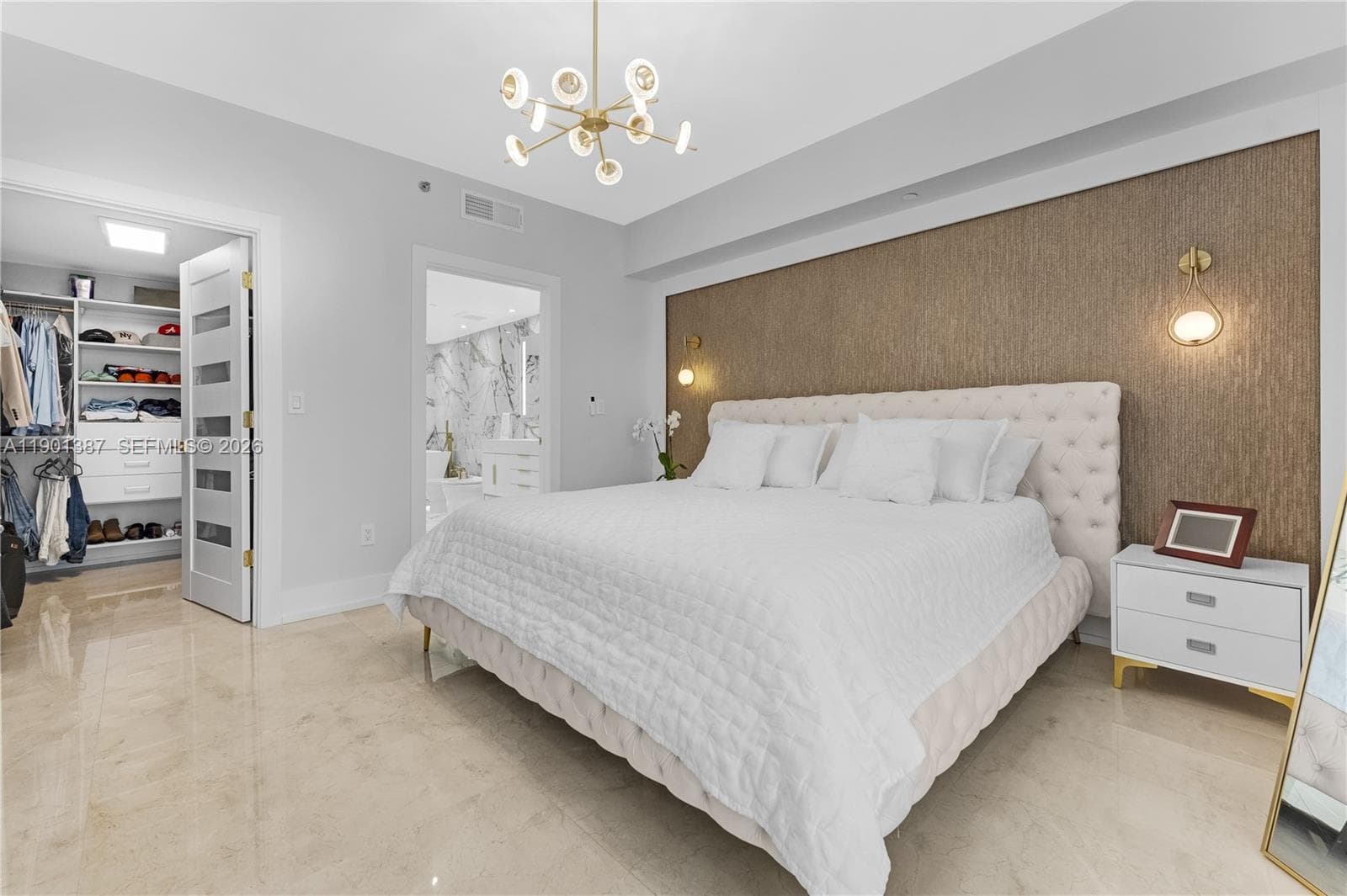 495 Brickell Ave 3802 photo 11