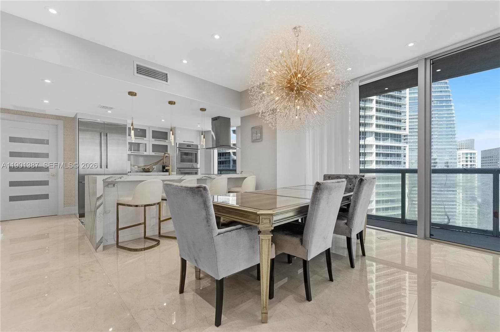 495 Brickell Ave 3802 photo 4