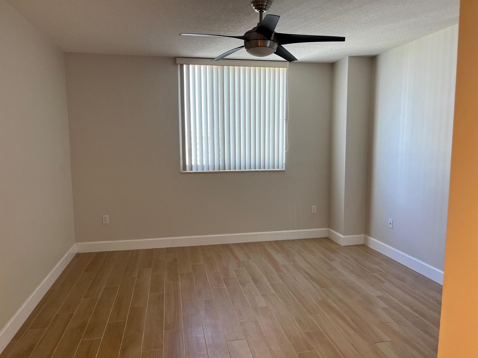 1551 N Flagler Drive 802 photo 7