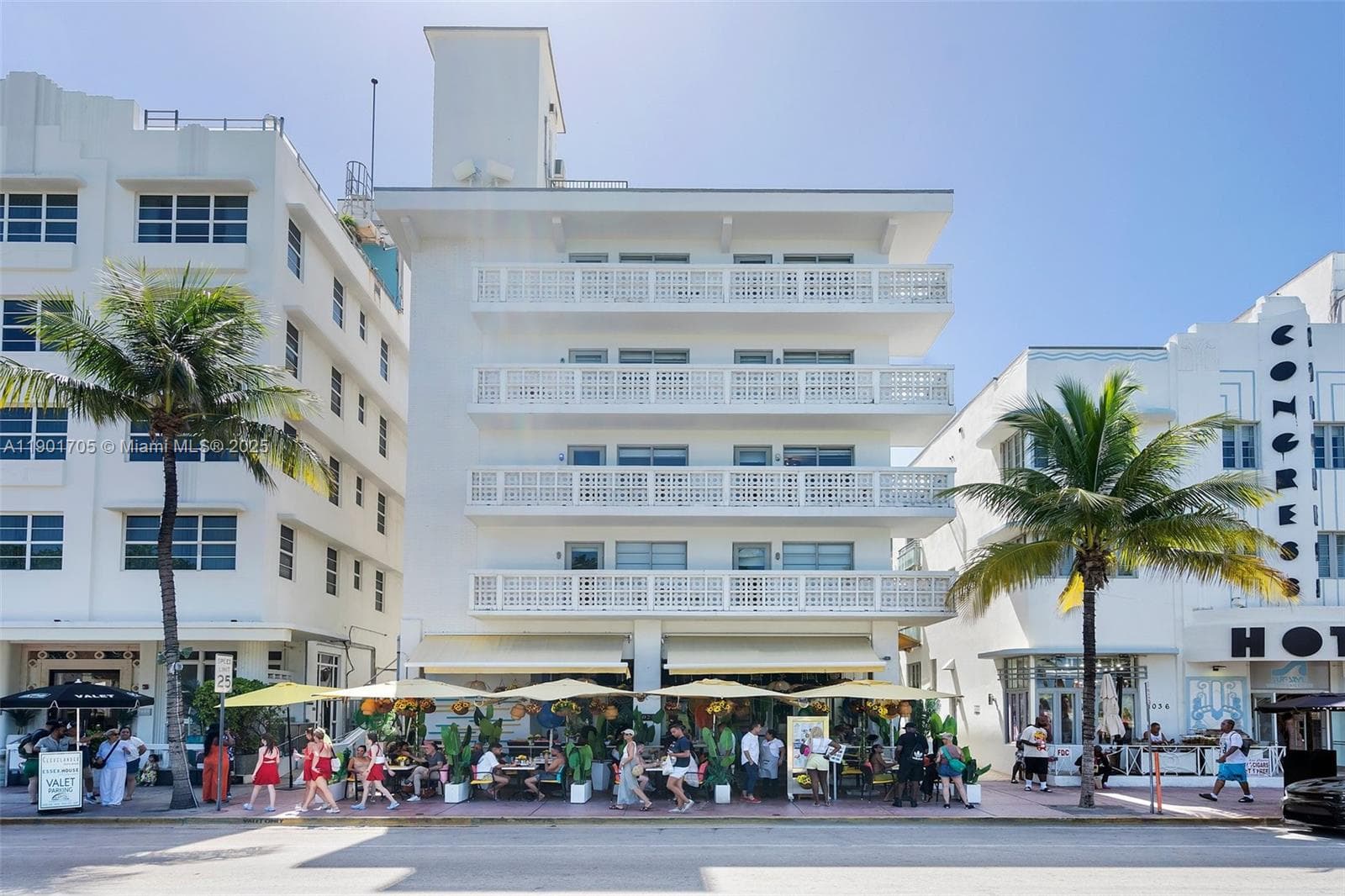 1024 Ocean Dr A301 photo 4