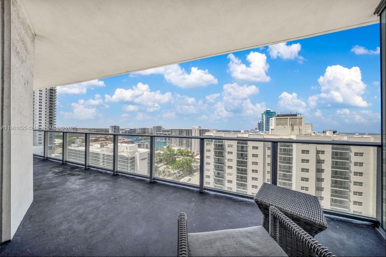 4111 S Ocean Dr 1212 photo 23