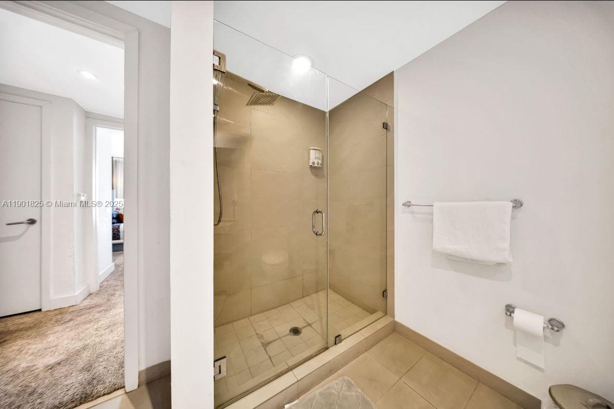 4111 S Ocean Dr 1212 photo 18