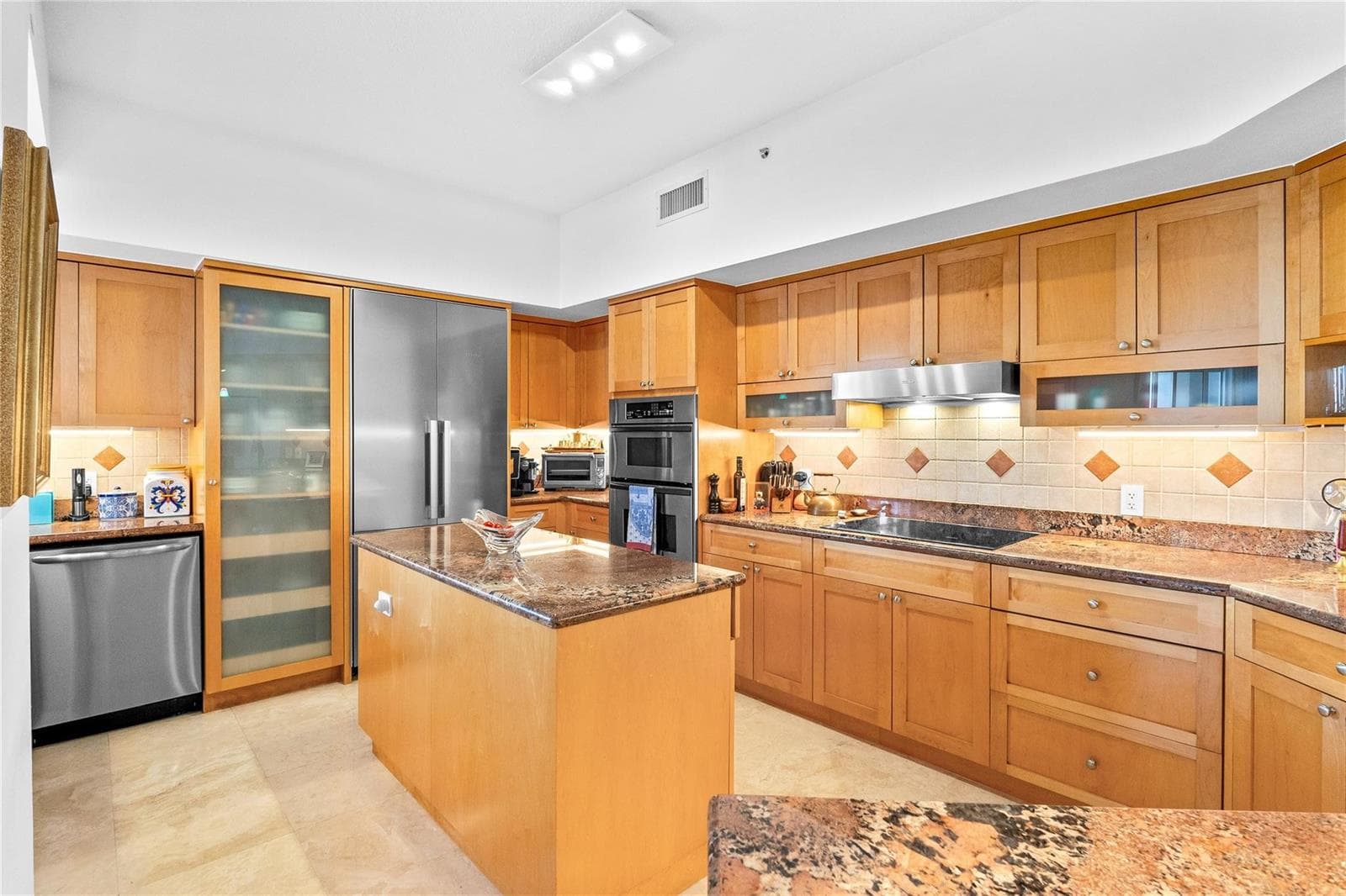 615 Bayshore Drive 301 photo 24