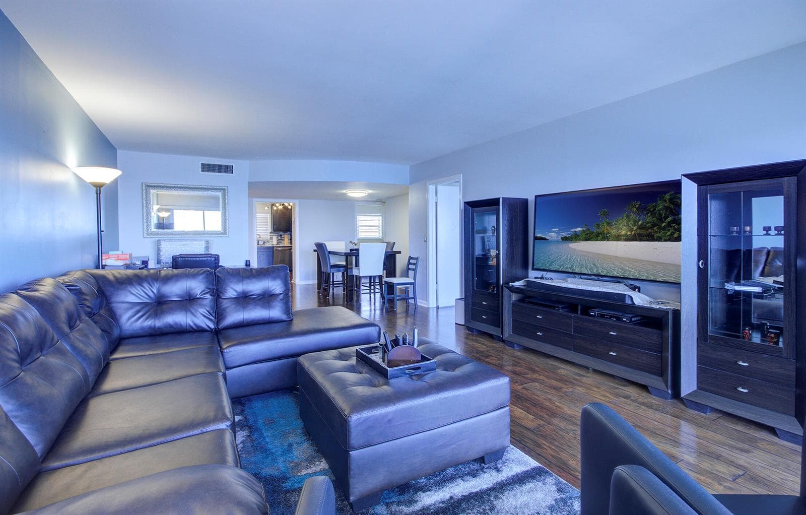 3040 Lake Shore Drive 502 photo 6
