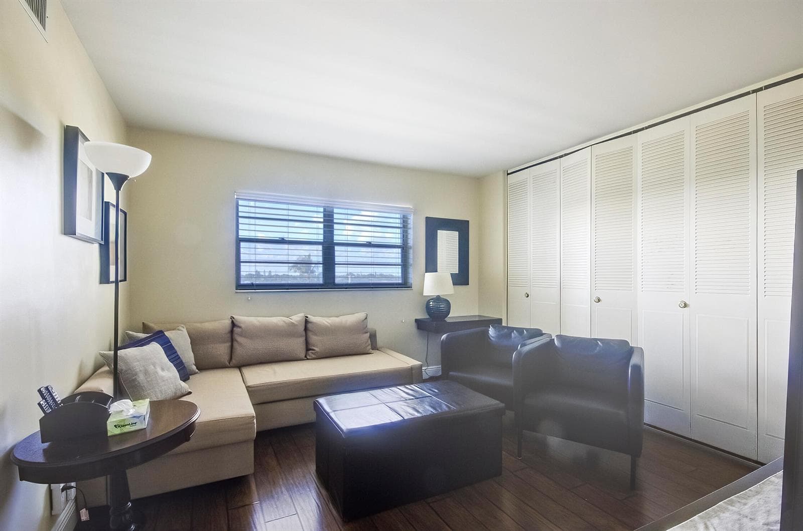 3040 Lake Shore Drive 502 photo 11