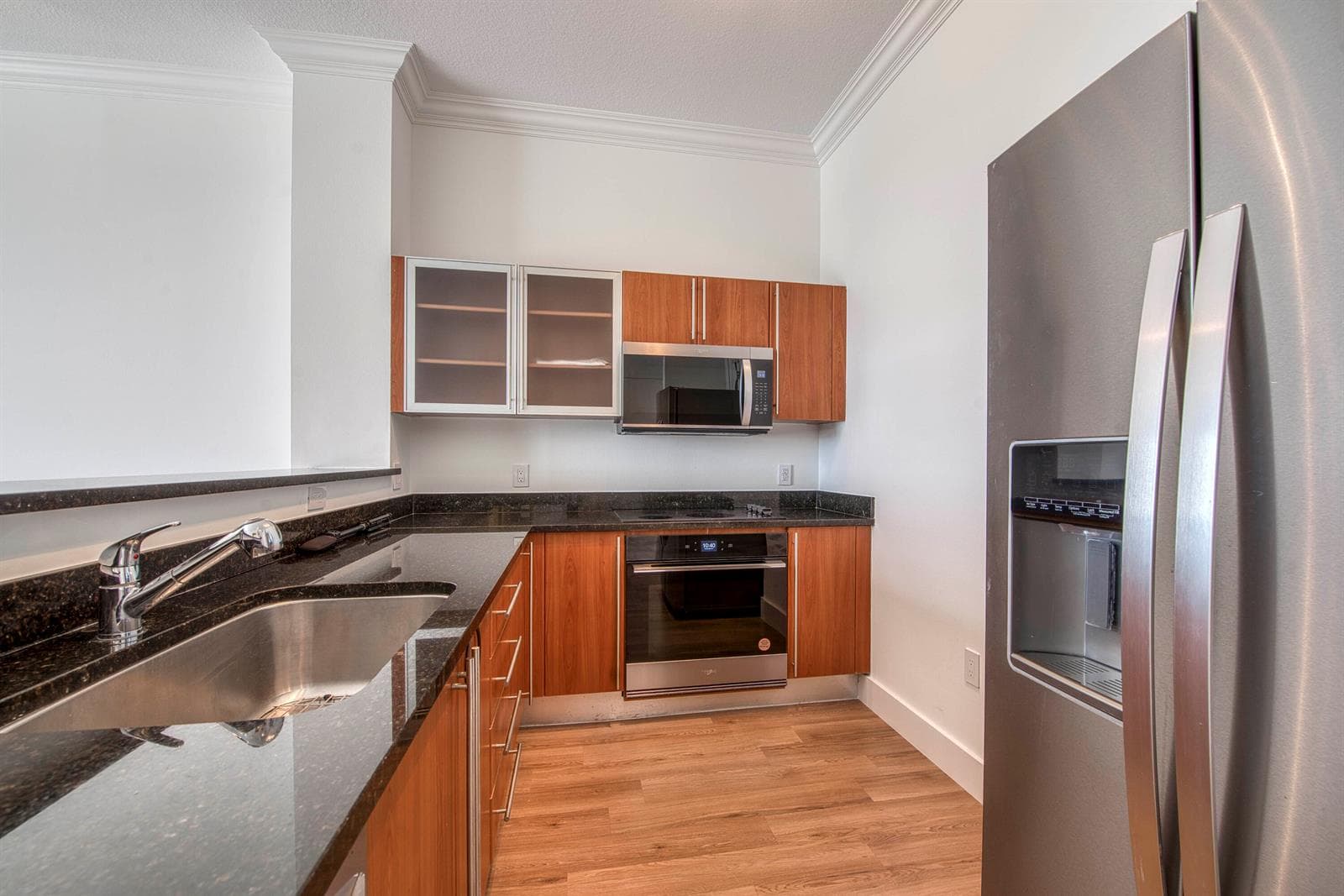 1551 N Flagler Drive Ph8 photo 16