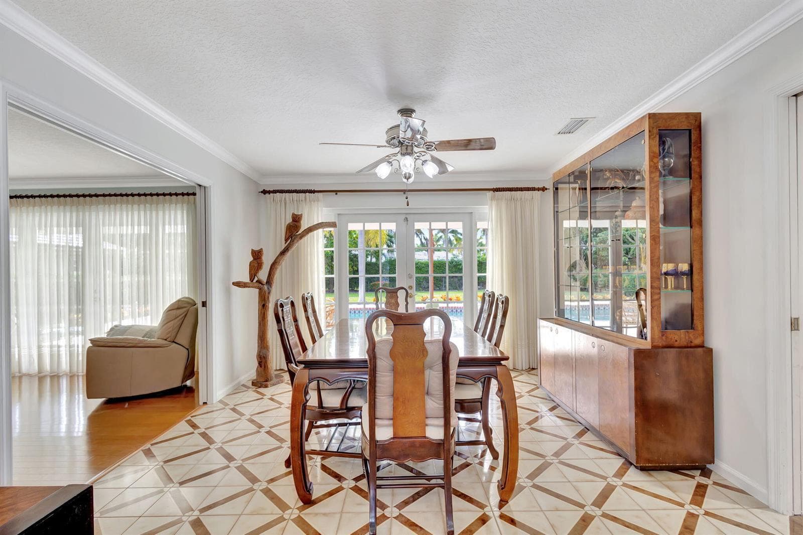 1141 Pine Point Road photo 7