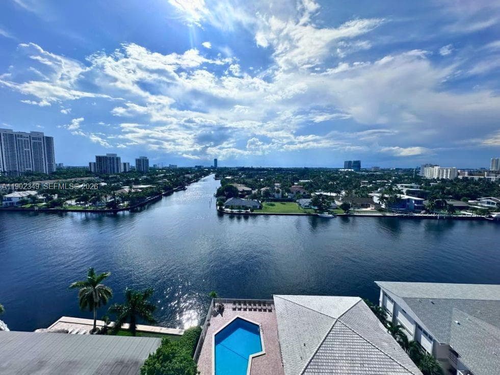 3161 S Ocean Dr 1210 photo 21