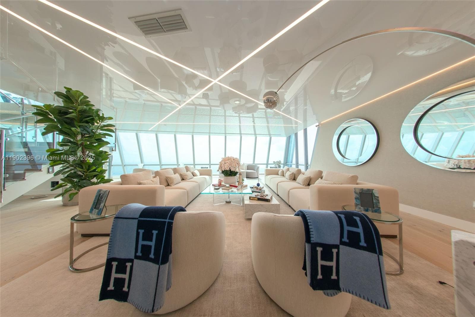 17121 Collins Ave 4803 photo 2