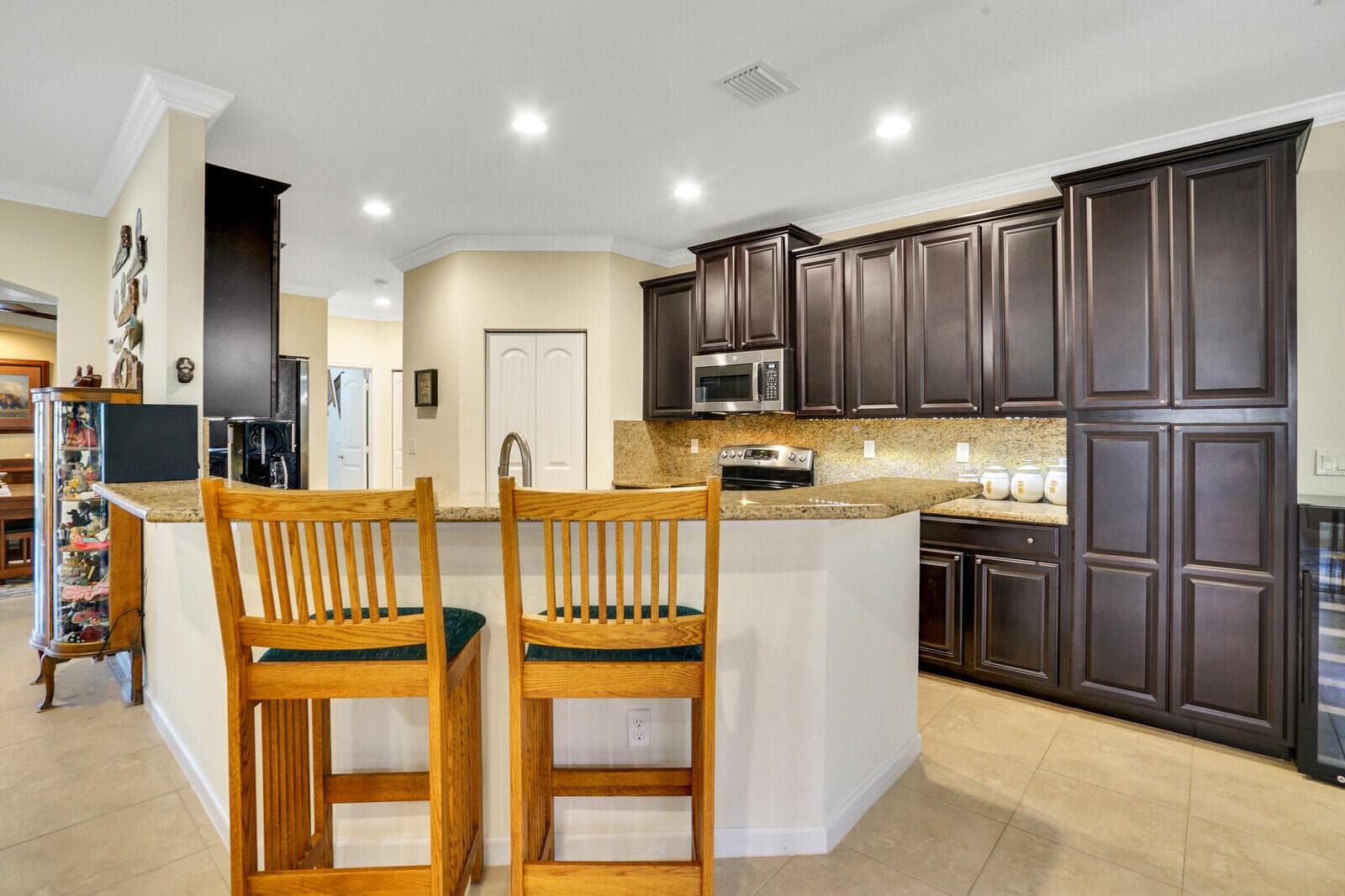 9328 Silent Oak Circle photo 13