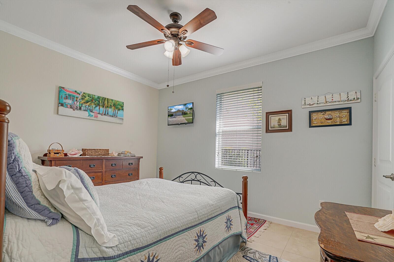 9328 Silent Oak Circle photo 17