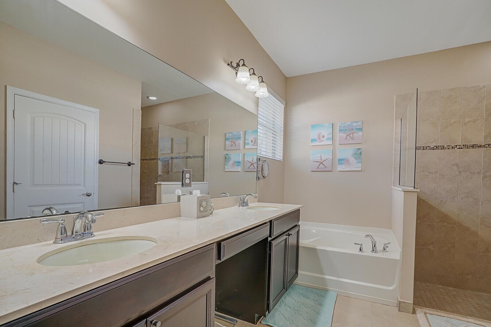 9328 Silent Oak Circle photo 20