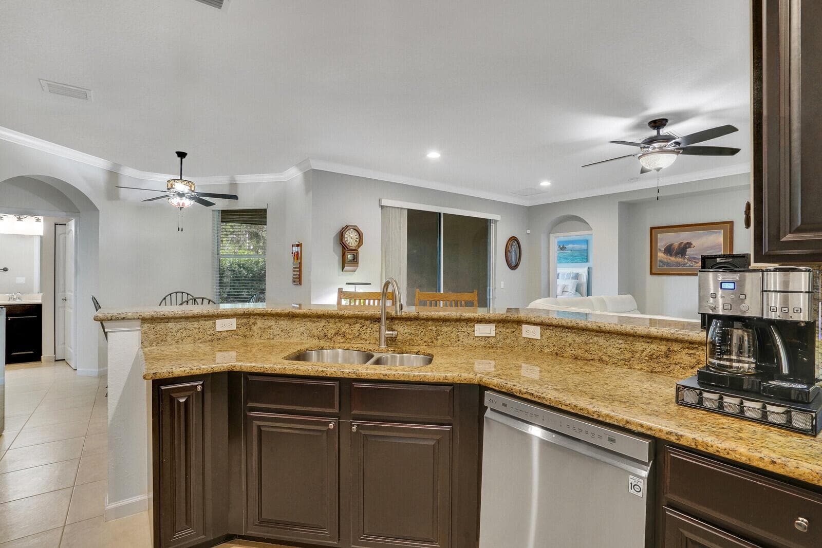 9328 Silent Oak Circle photo 15