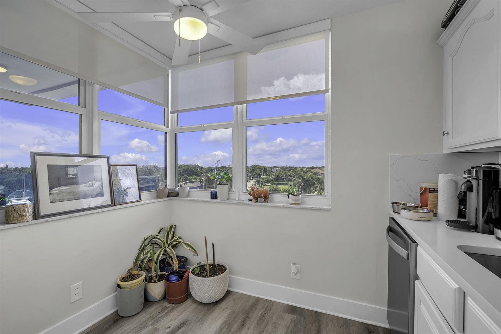 2639 N Riverside Drive 505 photo 13