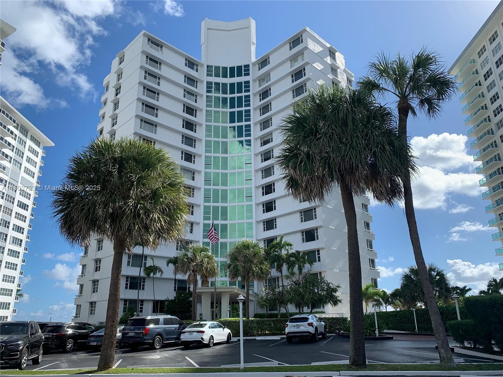 3600 Galt Ocean Dr 9C photo 1