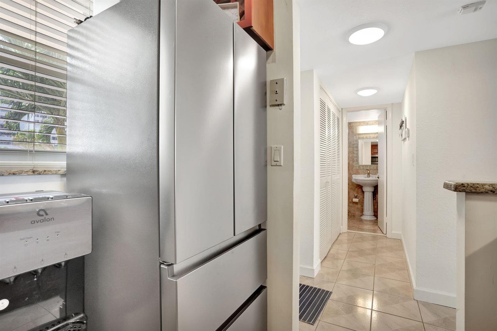 1391 S Ocean Boulevard 206 photo 9