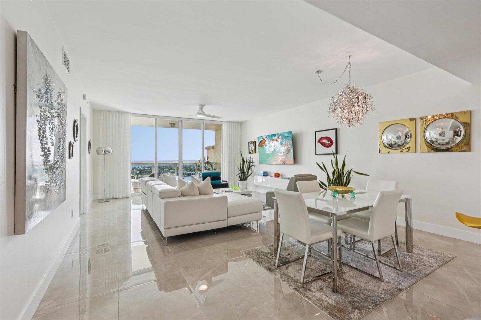 2640 Lake Shore Drive 2312 photo 5