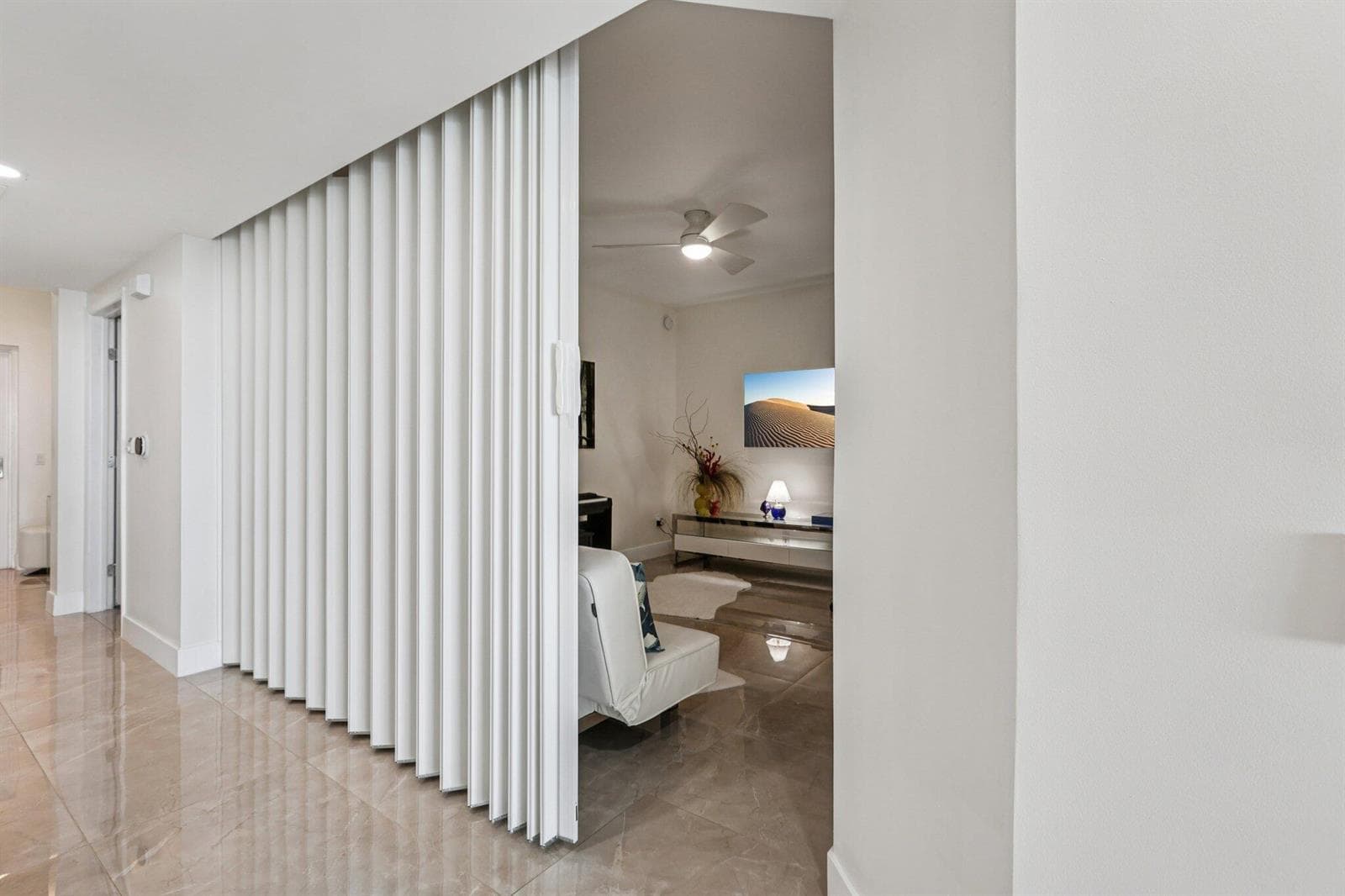 2640 Lake Shore Drive 2312 photo 20