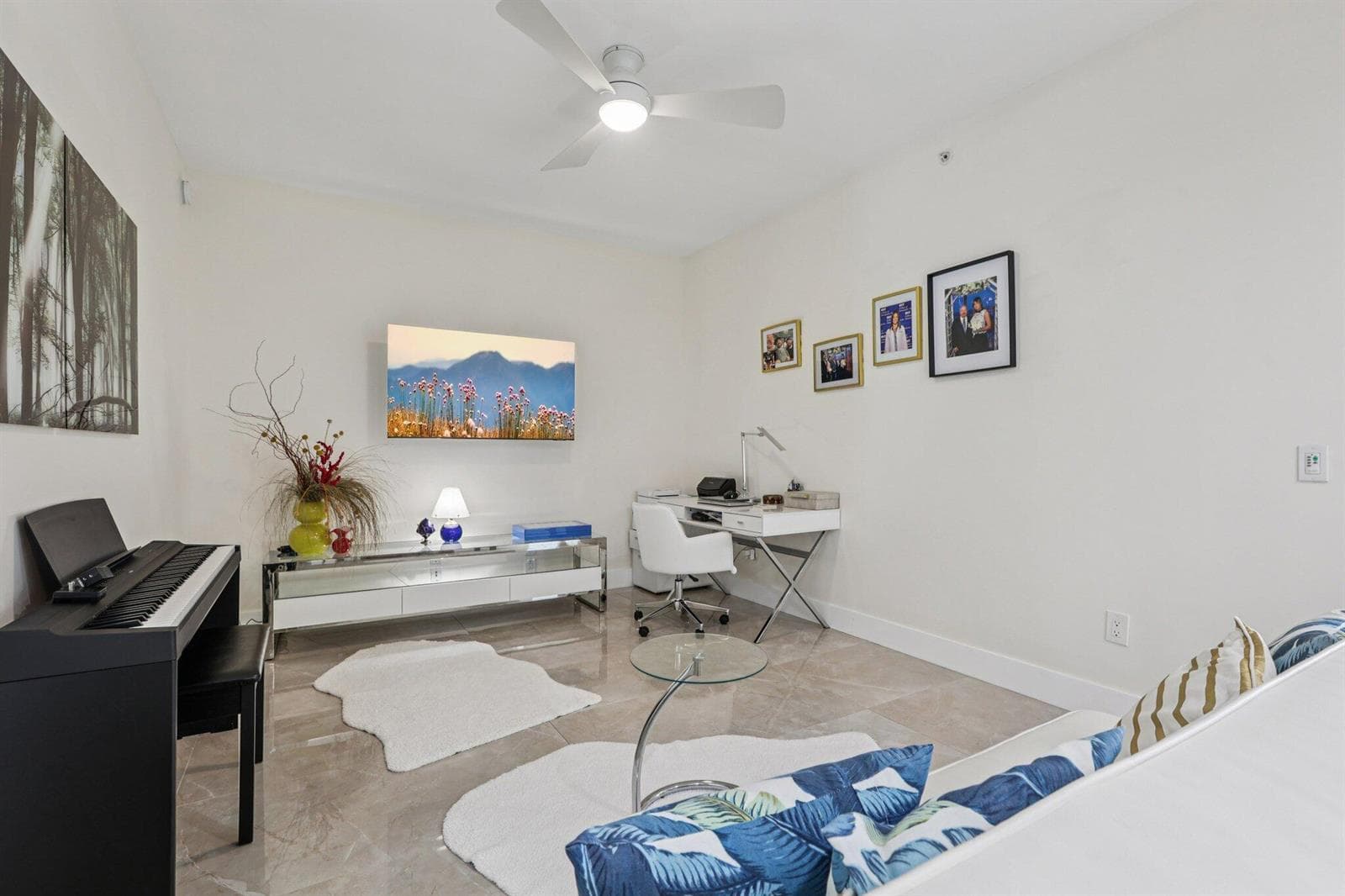 2640 Lake Shore Drive 2312 photo 14