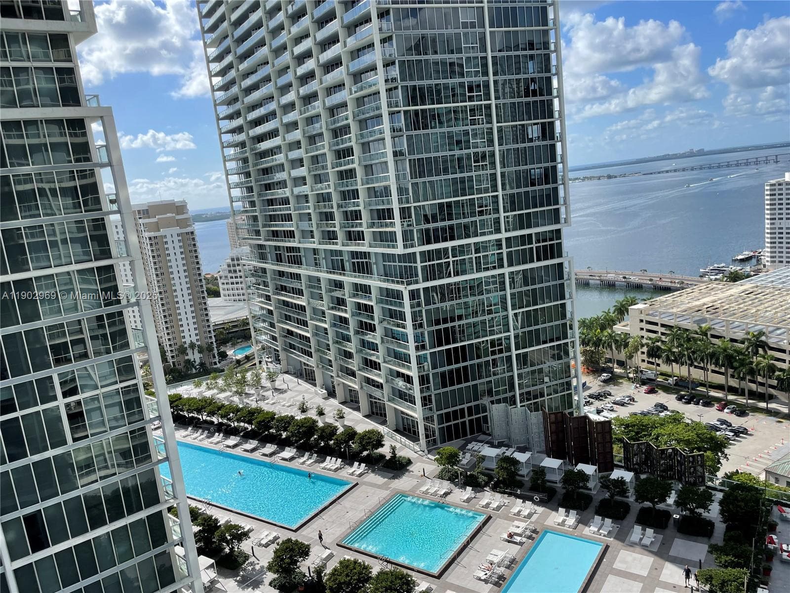 485 Brickell Ave 2602 photo 2