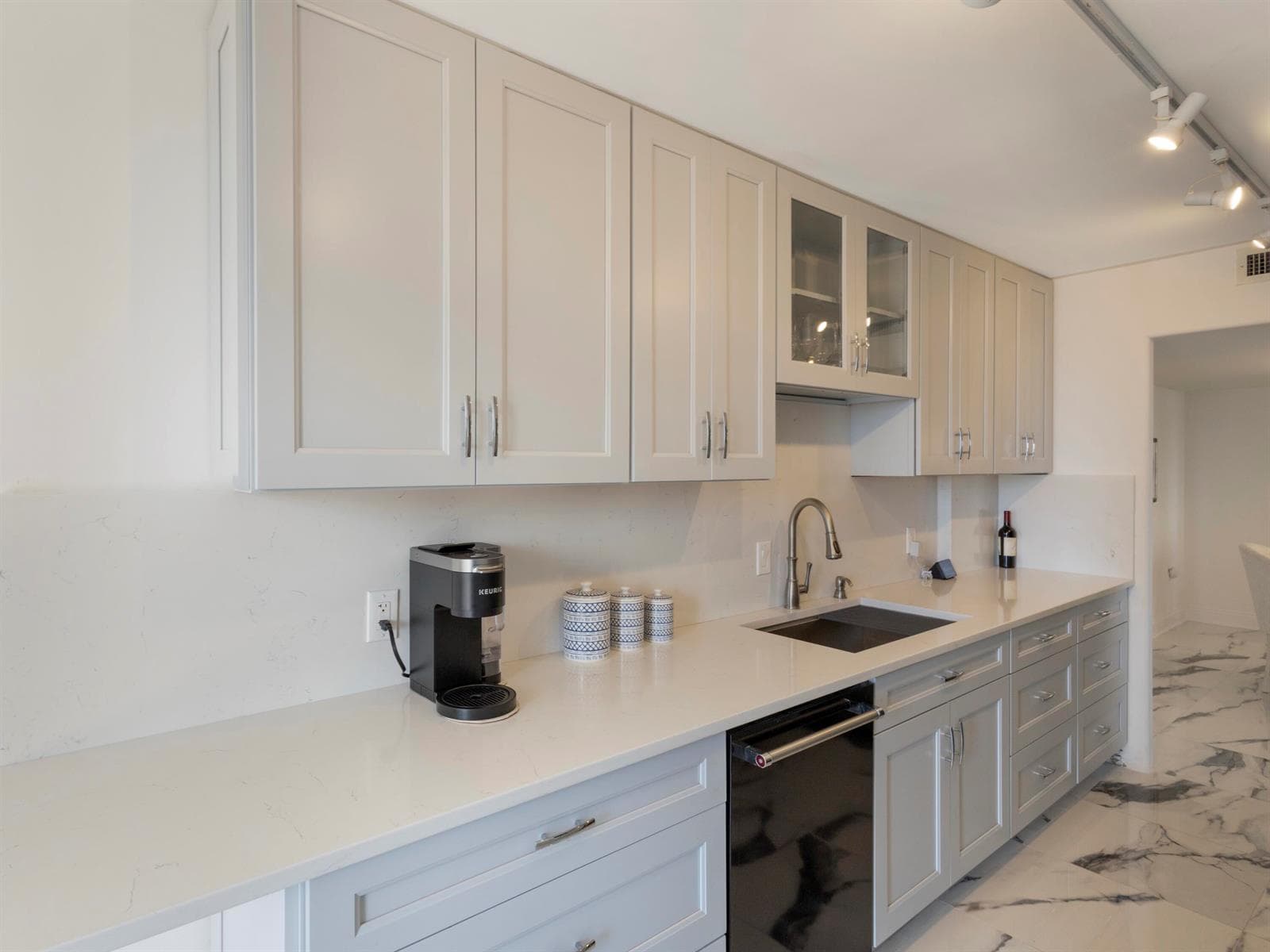 4200 N Ocean Drive 2-301 photo 10