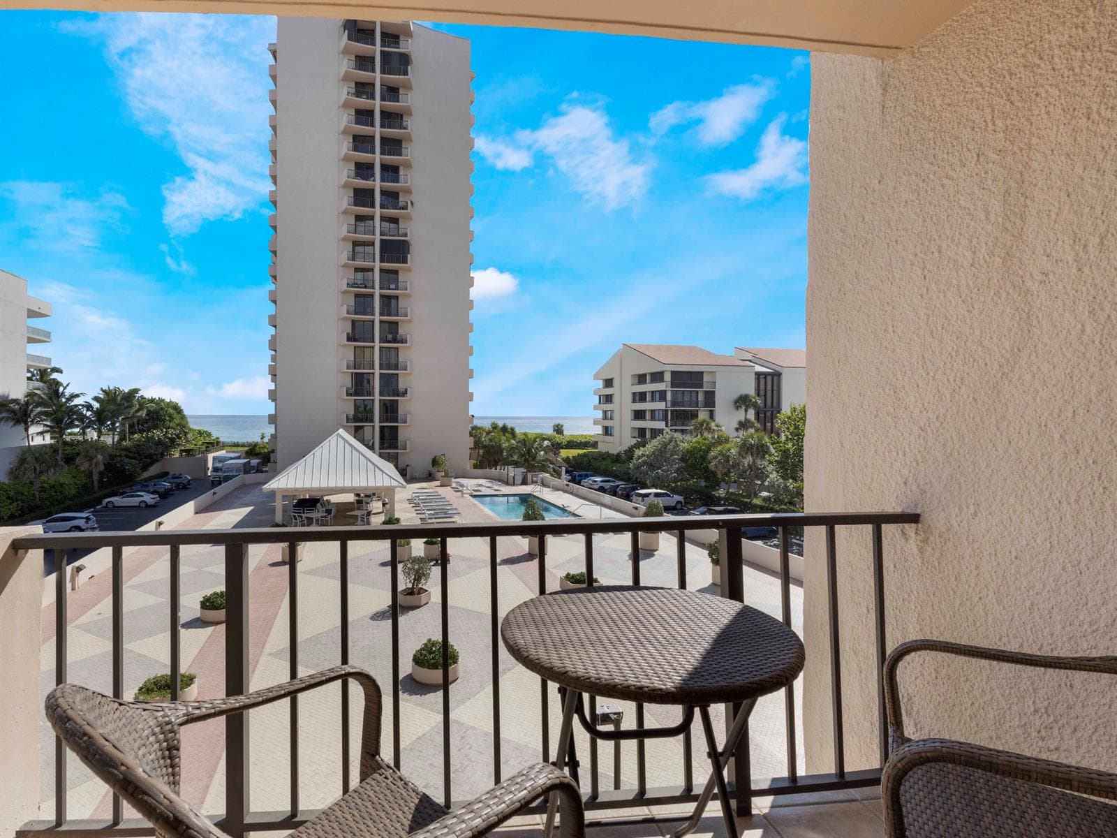 4200 N Ocean Drive 2-301 photo 14
