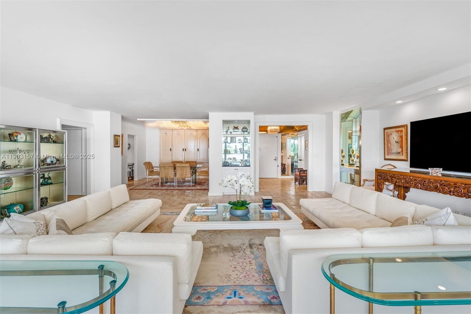 10155 Collins Ave 307 photo 3