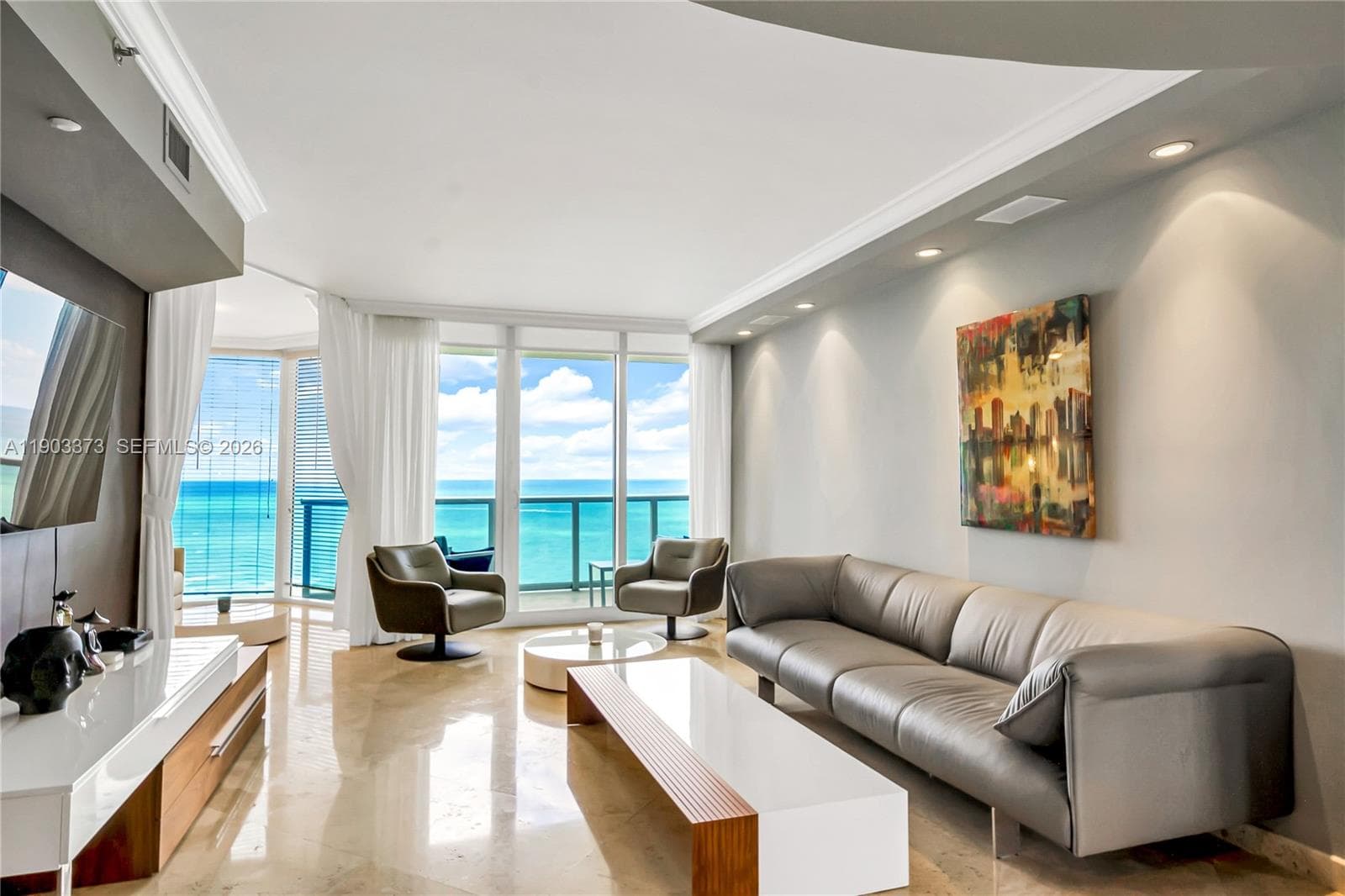 19333 Collins Ave 1903 photo 1
