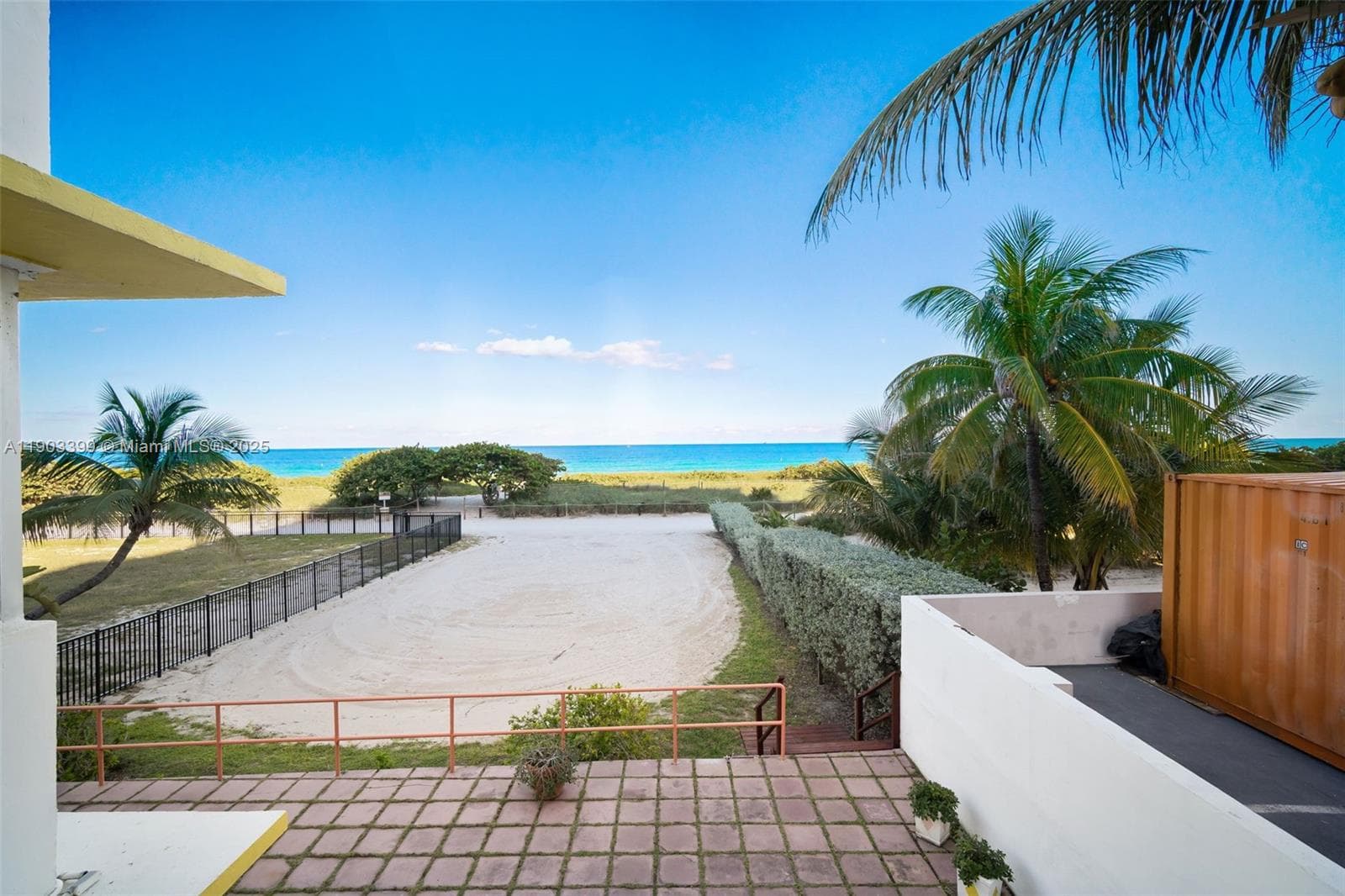 9241 Collins Ave 11 photo 3