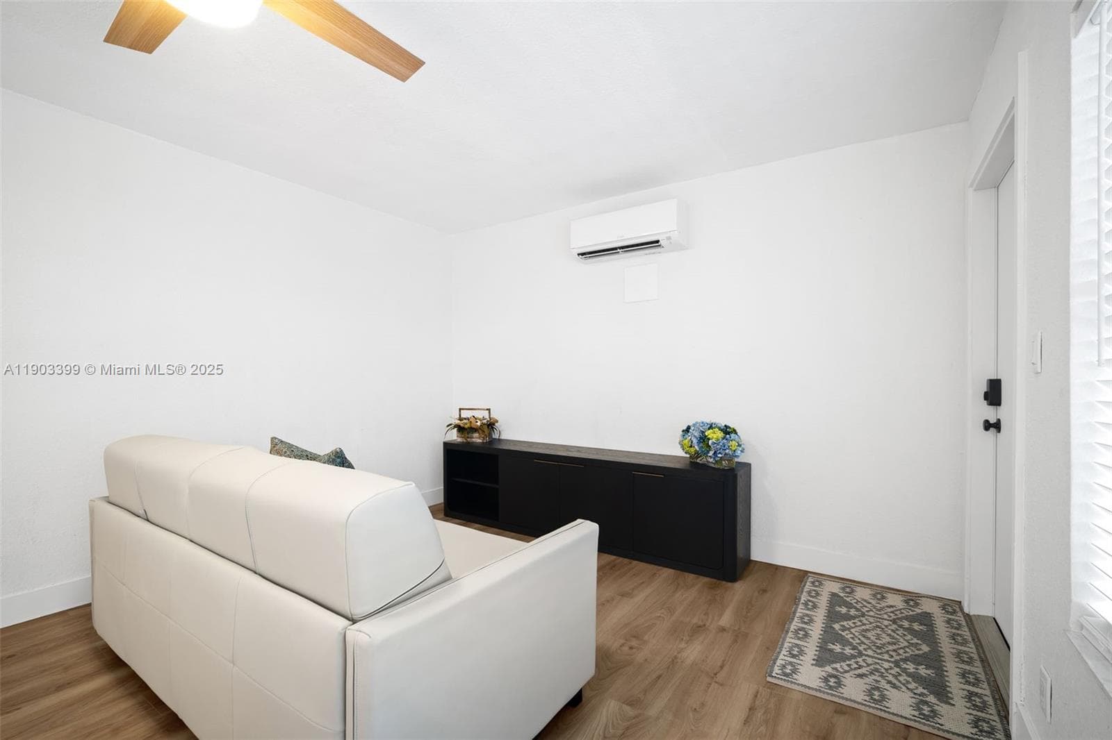 9241 Collins Ave 11 photo 4