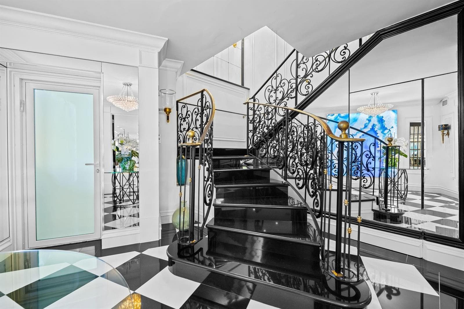 615 Bayshore Drive 103 photo 2
