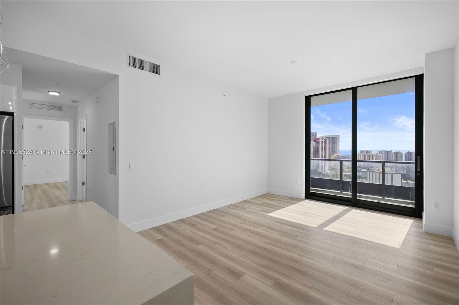 101 Diplomat Pkwy 2306 photo 13