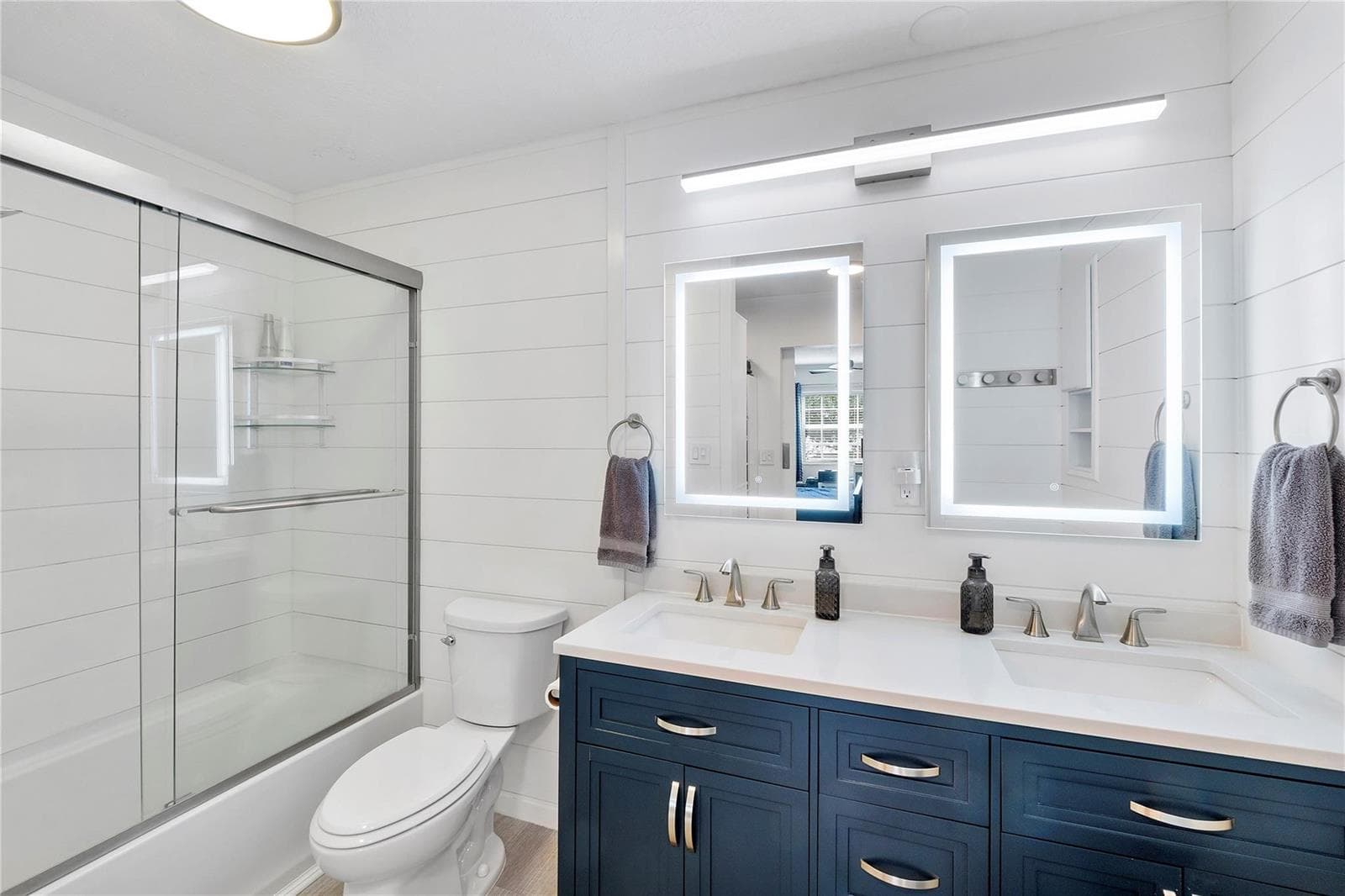 6205 Bay Club Drive 3 photo 12