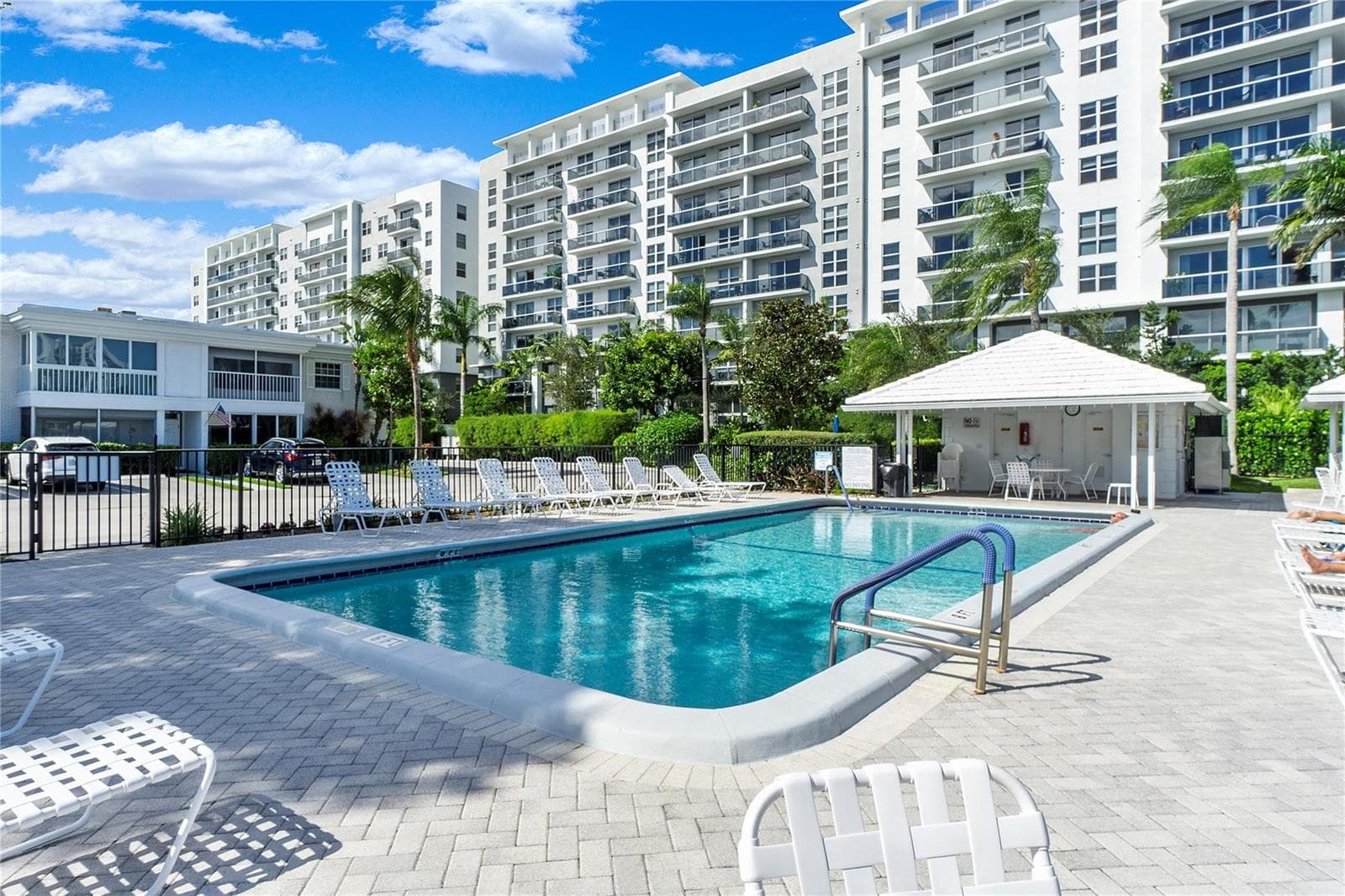 6205 Bay Club Drive 3 photo 22