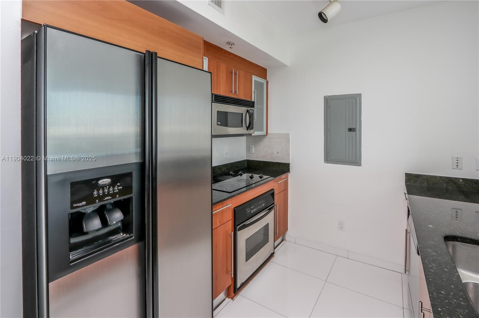 325 S Biscayne Blvd 1722 photo 17