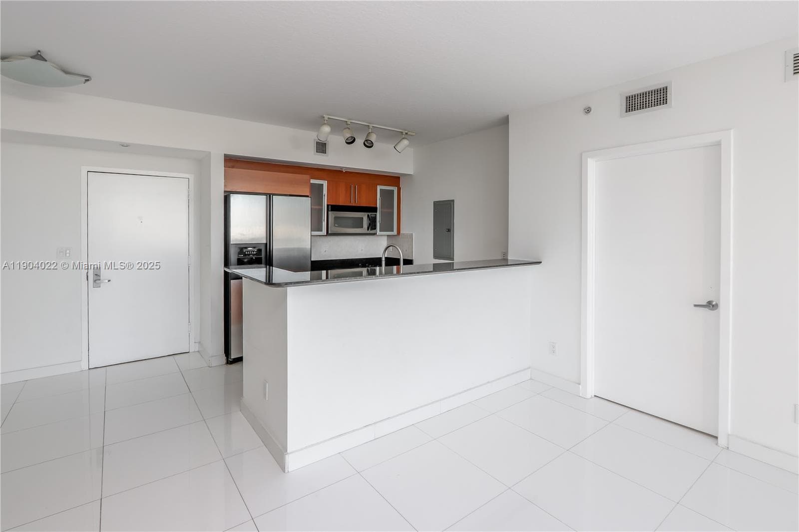 325 S Biscayne Blvd 1722 photo 20