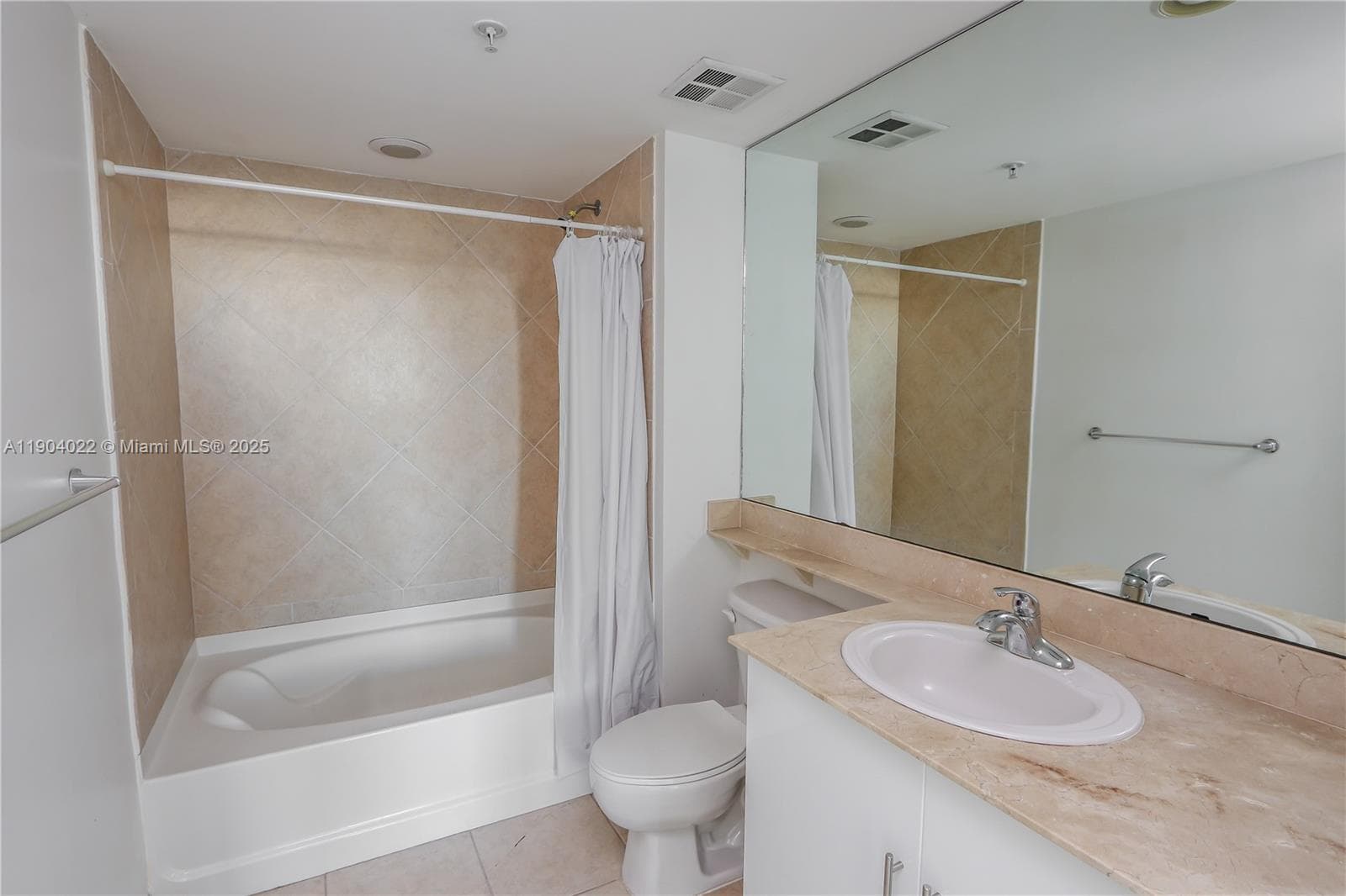 325 S Biscayne Blvd 1722 photo 8