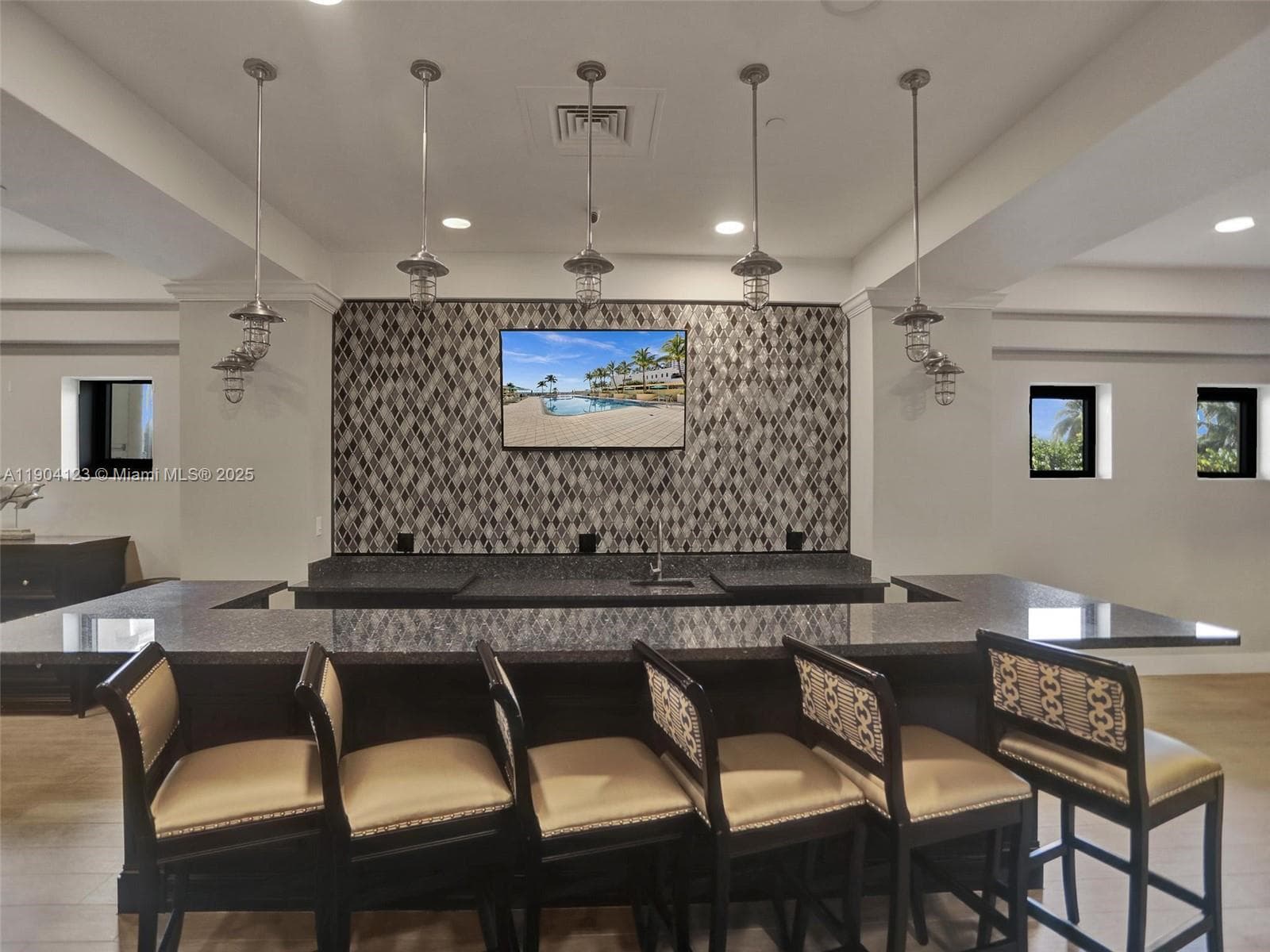 2501 S Ocean Dr 505 photo 25