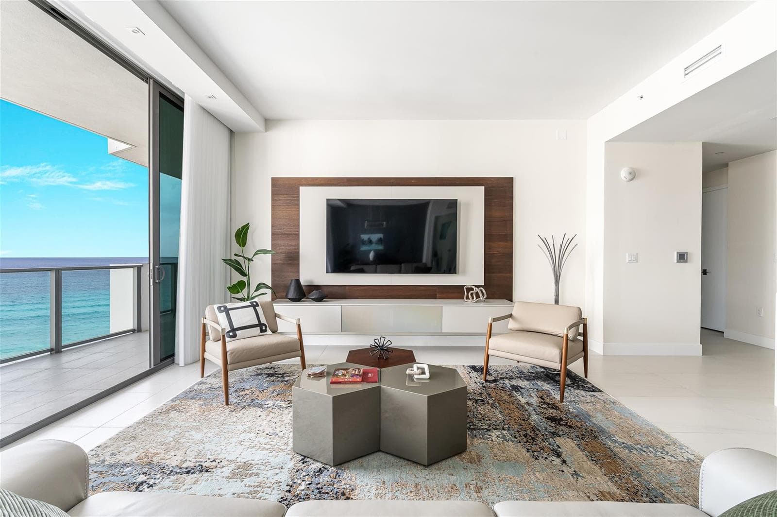 3100 N Ocean Drive H1601 photo 14