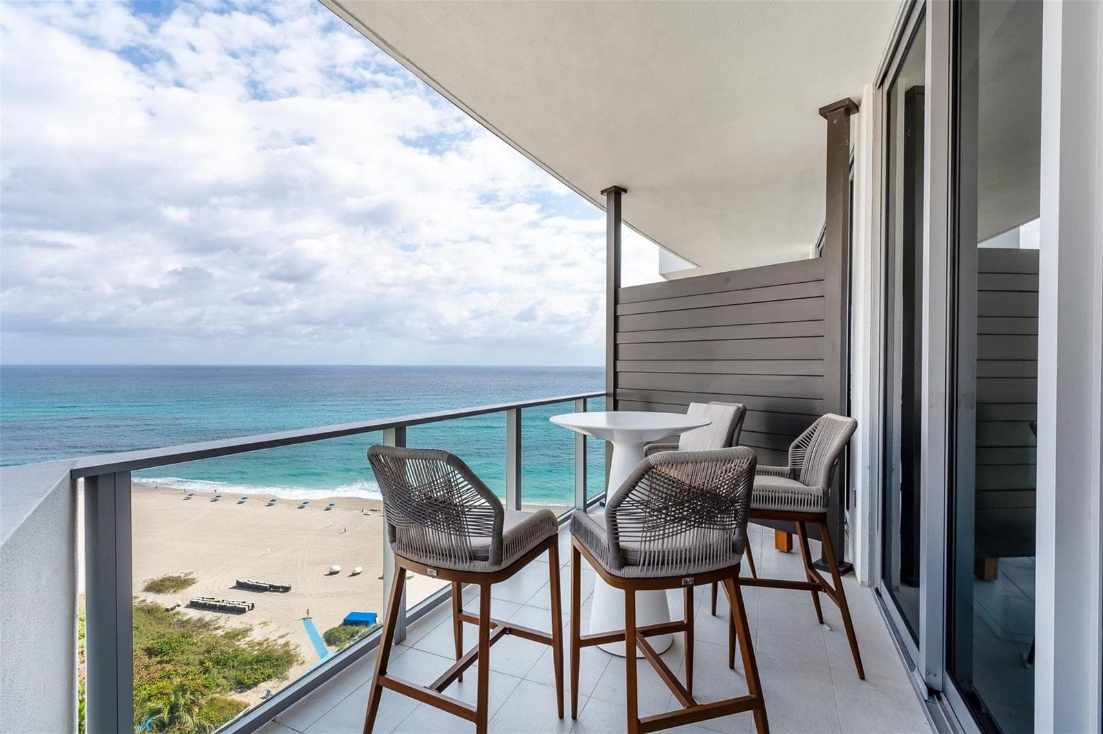 3100 N Ocean Drive H1601 photo 4