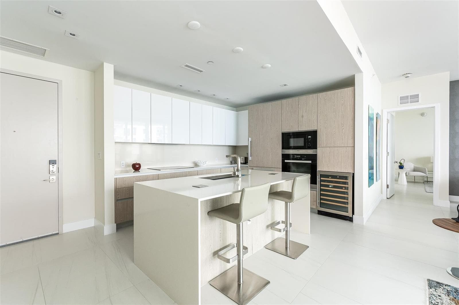 3100 N Ocean Drive H1601 photo 8