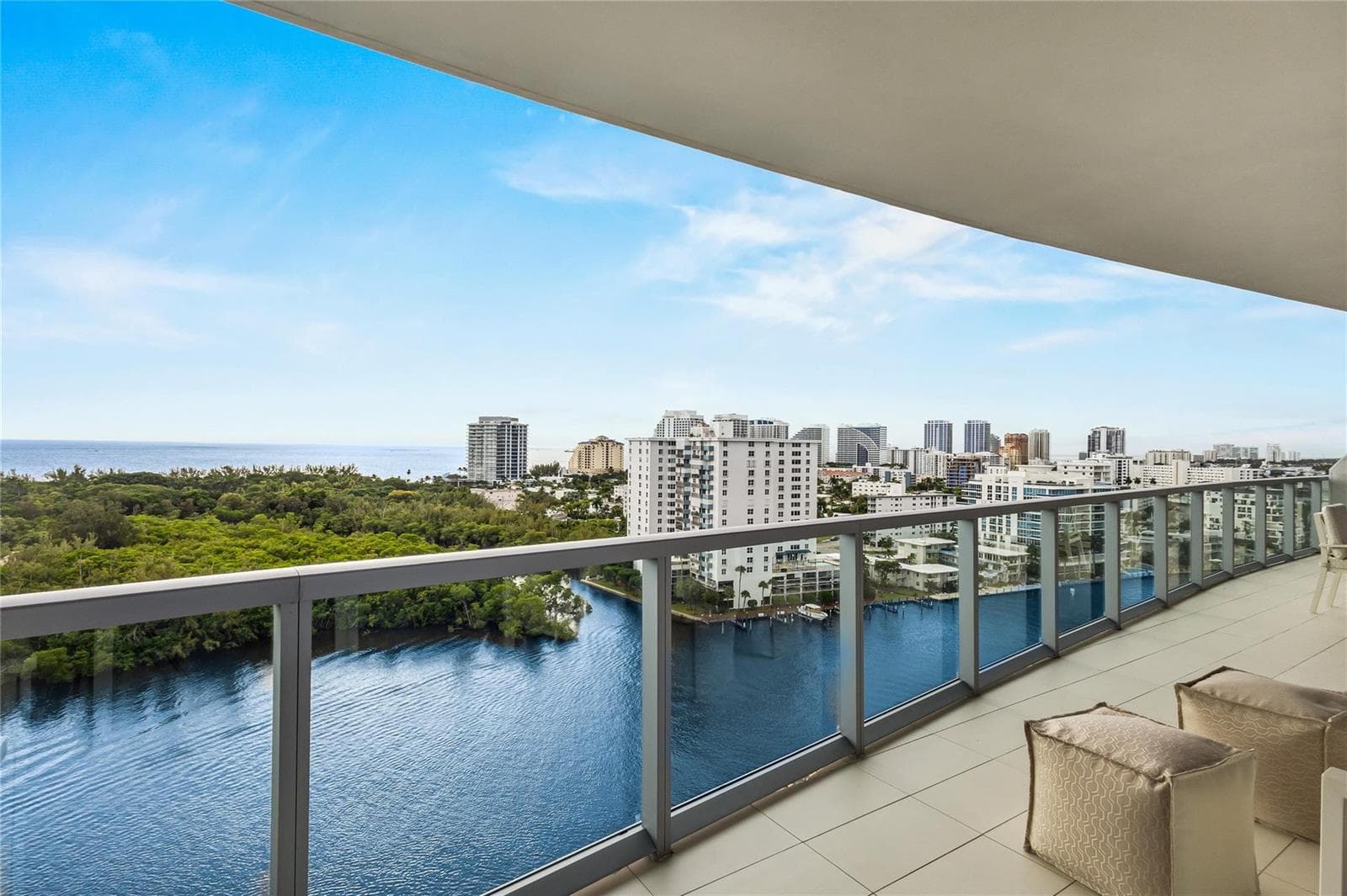 920 Intracoastal Drive 1502 photo 2