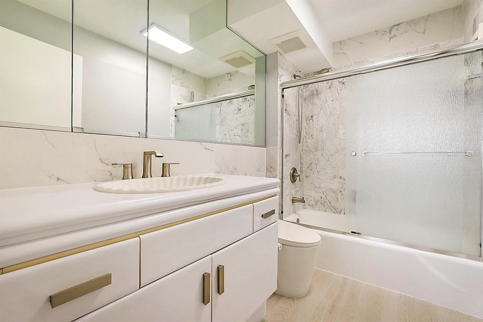 2121 N Ocean Boulevard 1103w photo 13