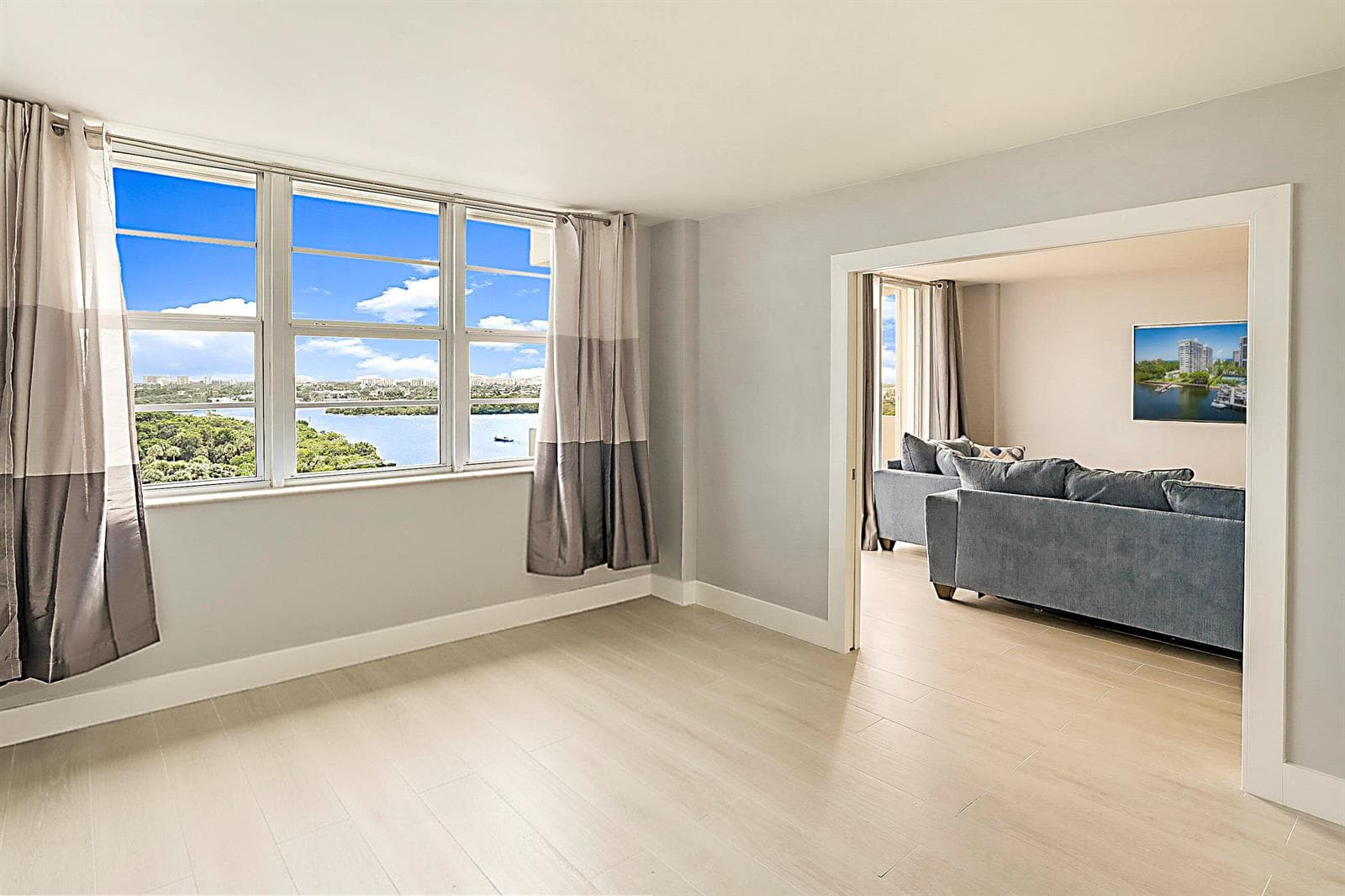 2121 N Ocean Boulevard 1103w photo 9