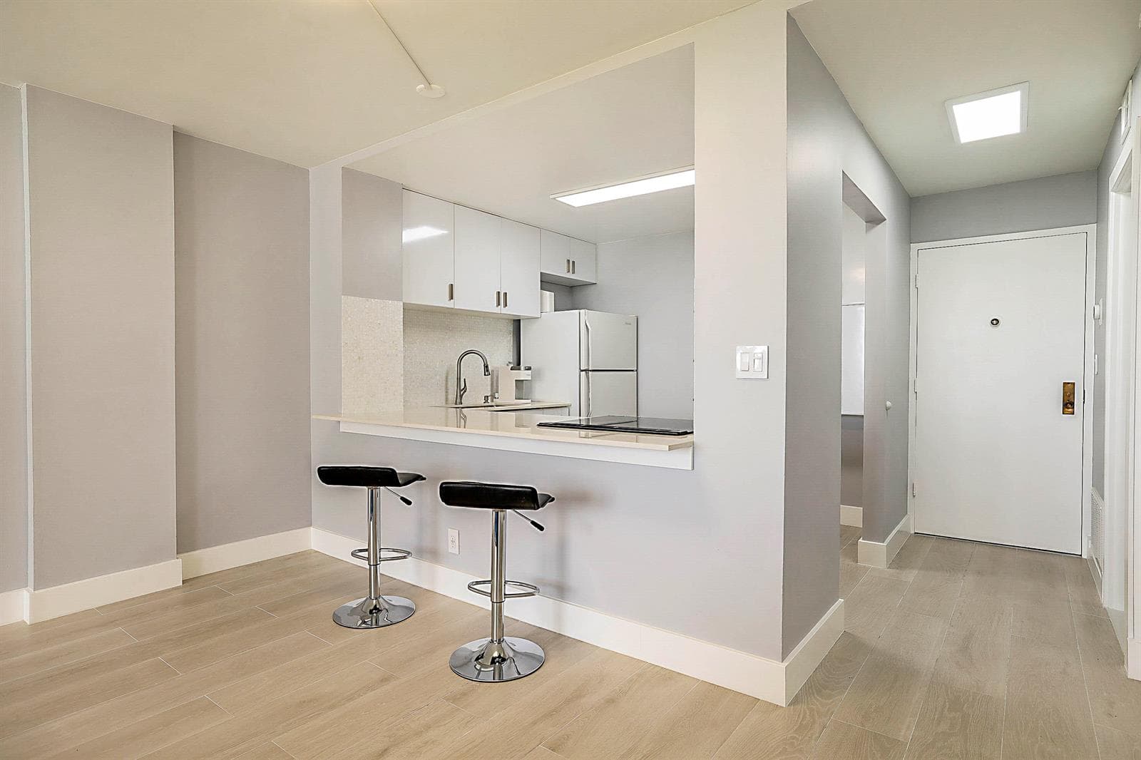 2121 N Ocean Boulevard 1103w photo 14