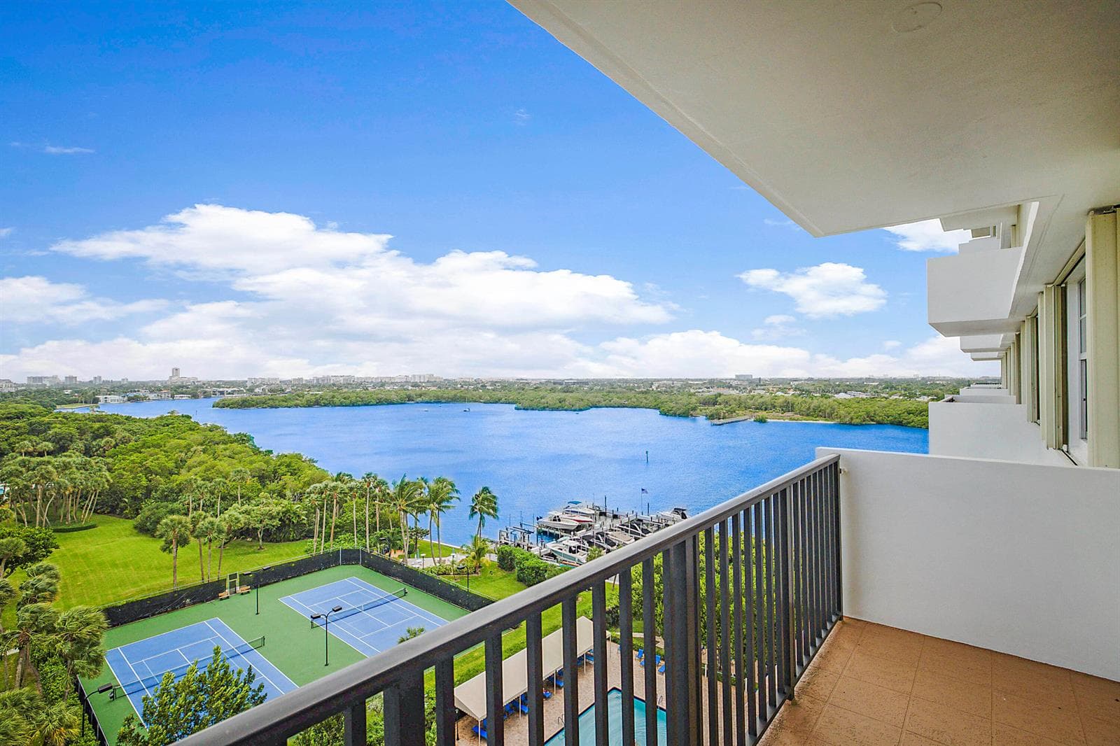 2121 N Ocean Boulevard 1103w photo 21