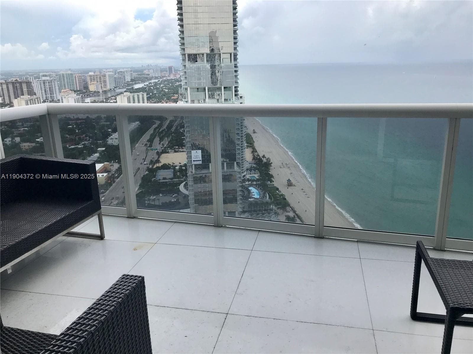 18201 Collins Ave 5104 photo 25