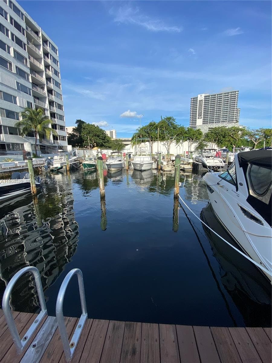 1700 North River Dr. #51 photo 10
