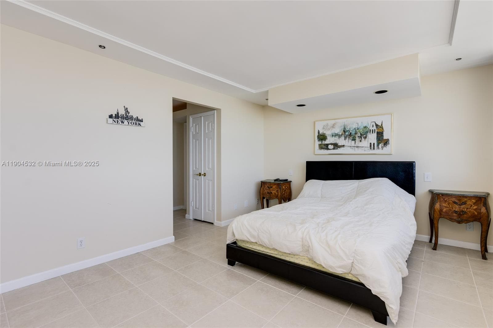 1410 S Ocean Dr 1702 photo 7