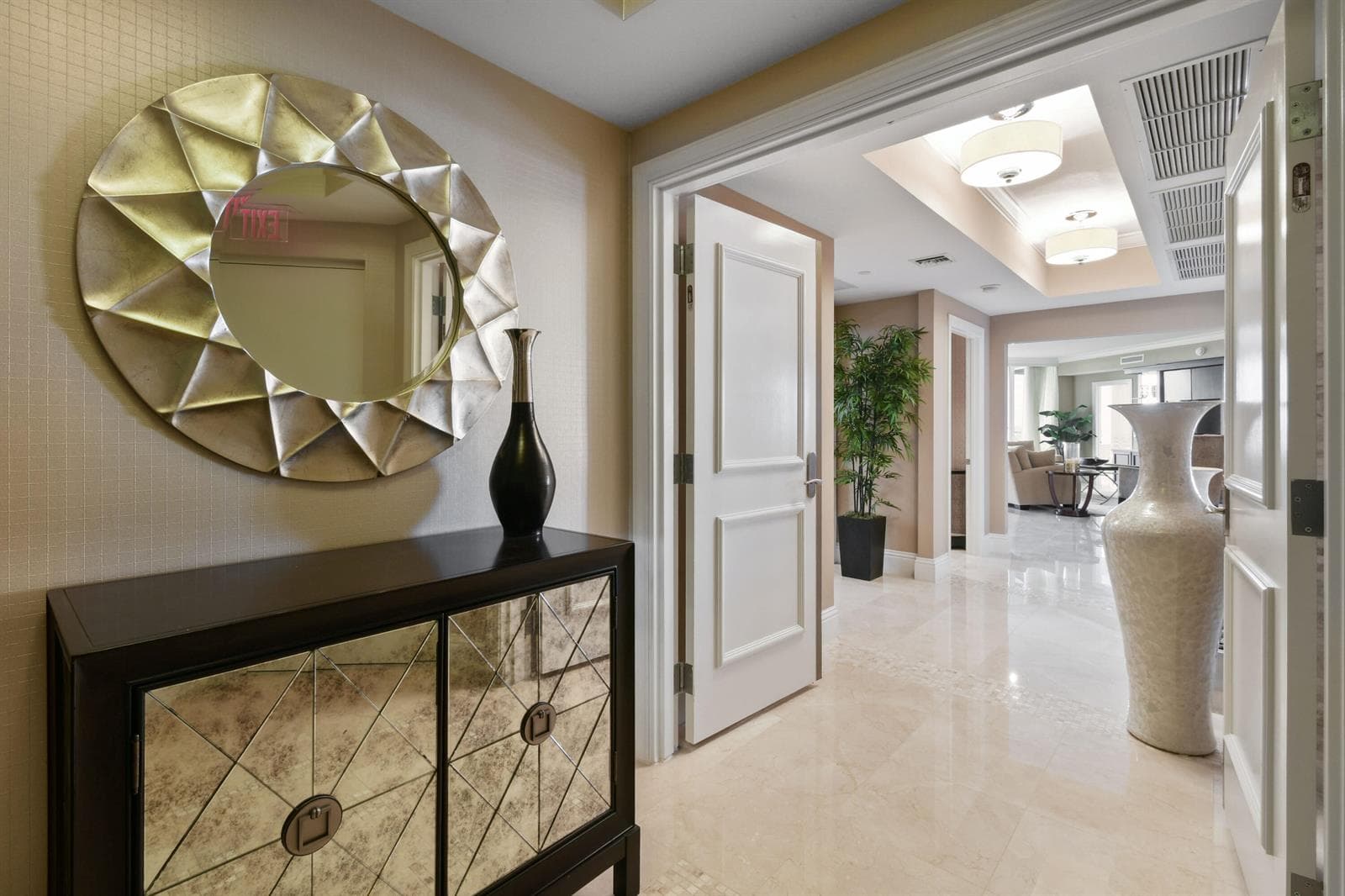 5050 N Ocean Drive 703 photo 2